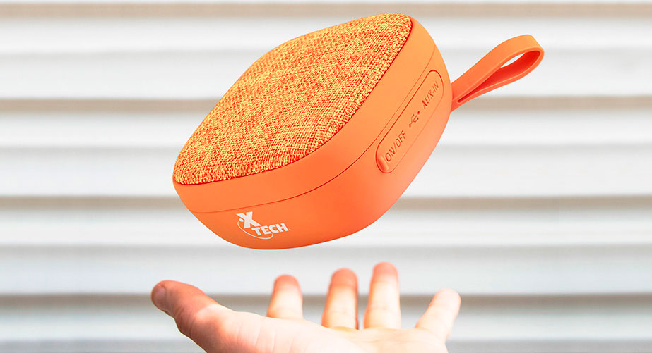 Mini parlante portatil con Bluetooth y Micofono | XTS-600
